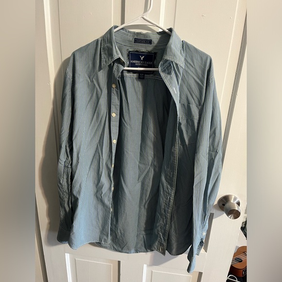 American Eagle Button Down - Picture 1 of 5